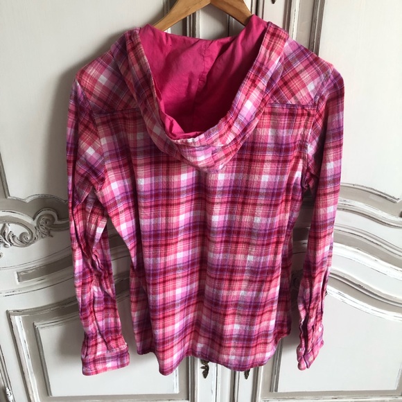 Eddie Bauer hooded button up - Picture 3 of 5